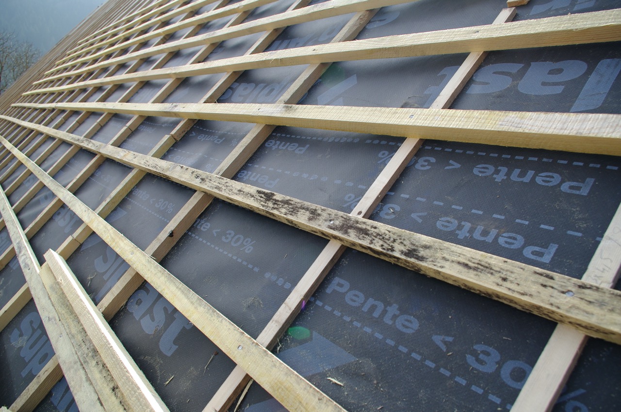 pare-pluie-ecran-sous-toiture