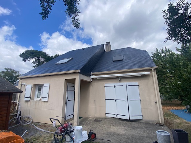 Nettoyage toiture au printemps - Après - Ouest Habitat Couverture