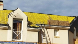 Ouest Habitat Couverture - Prestations - Rénovation de toiture en ardoise et en tuile